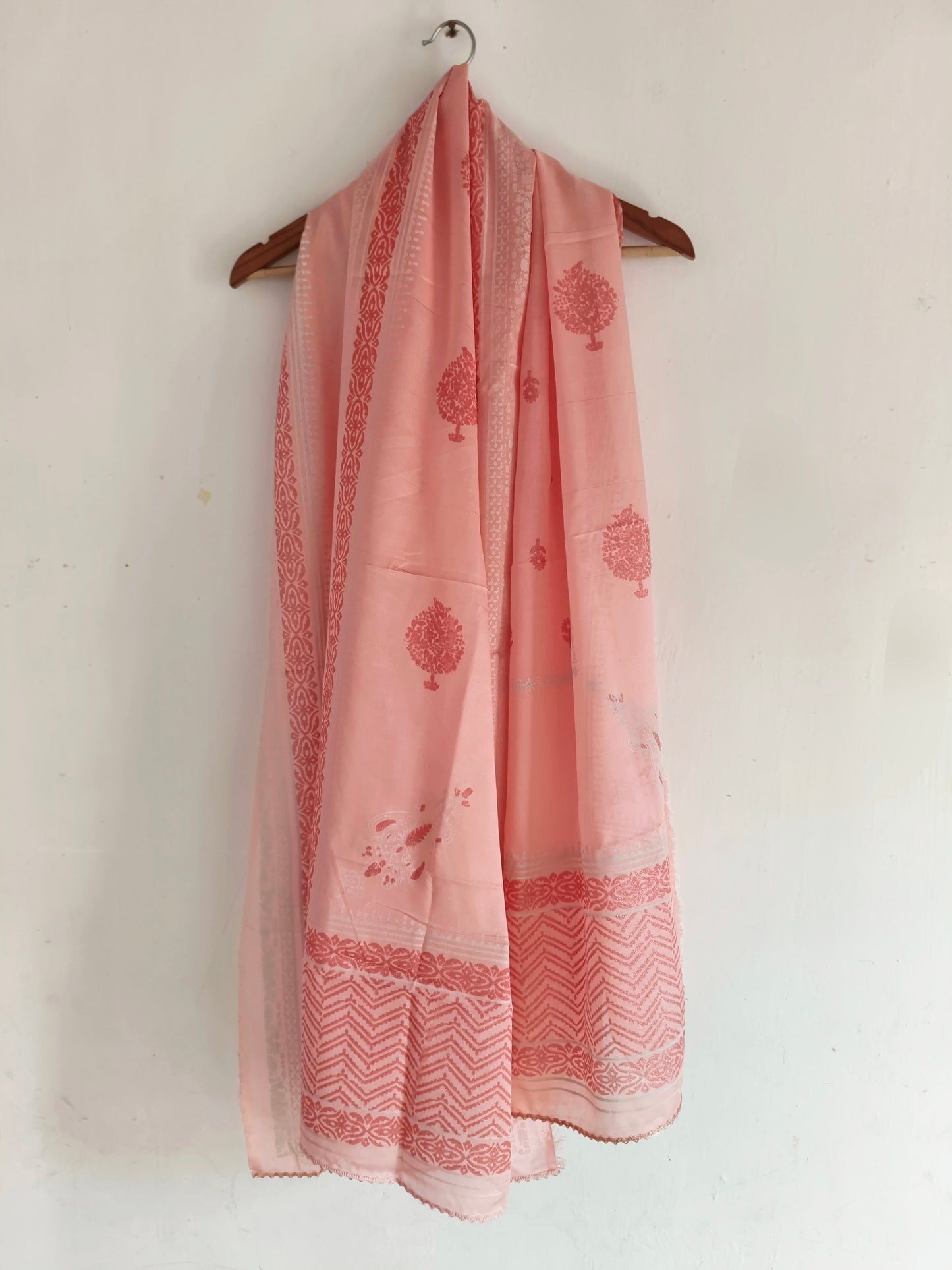 3-Piece Lawn Embroidered Suite soft pink