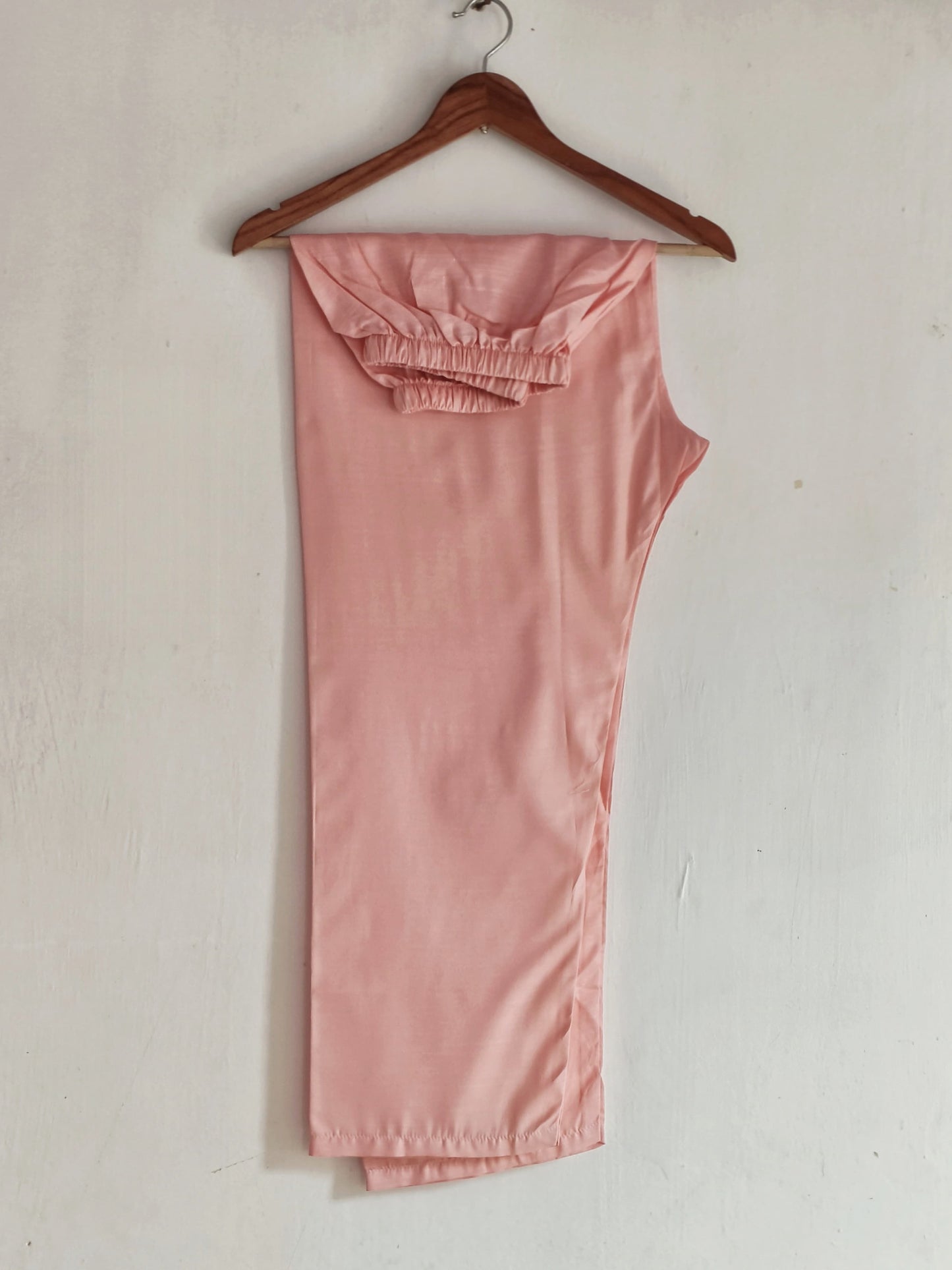 Luxury Embroidered 3 Piece Lawn Suit – Soft Pink