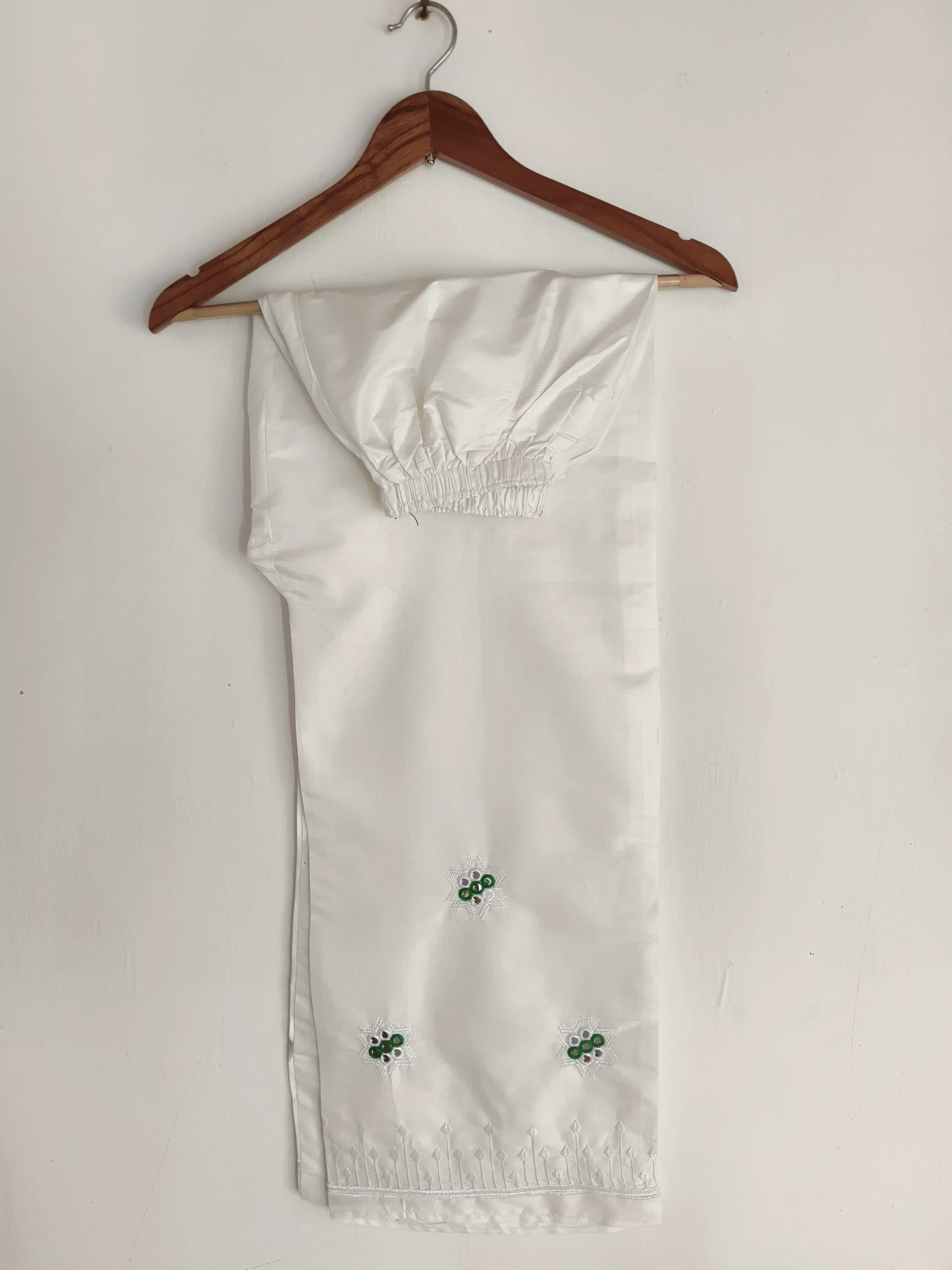 2Piece White Embroidered Lawn Suit