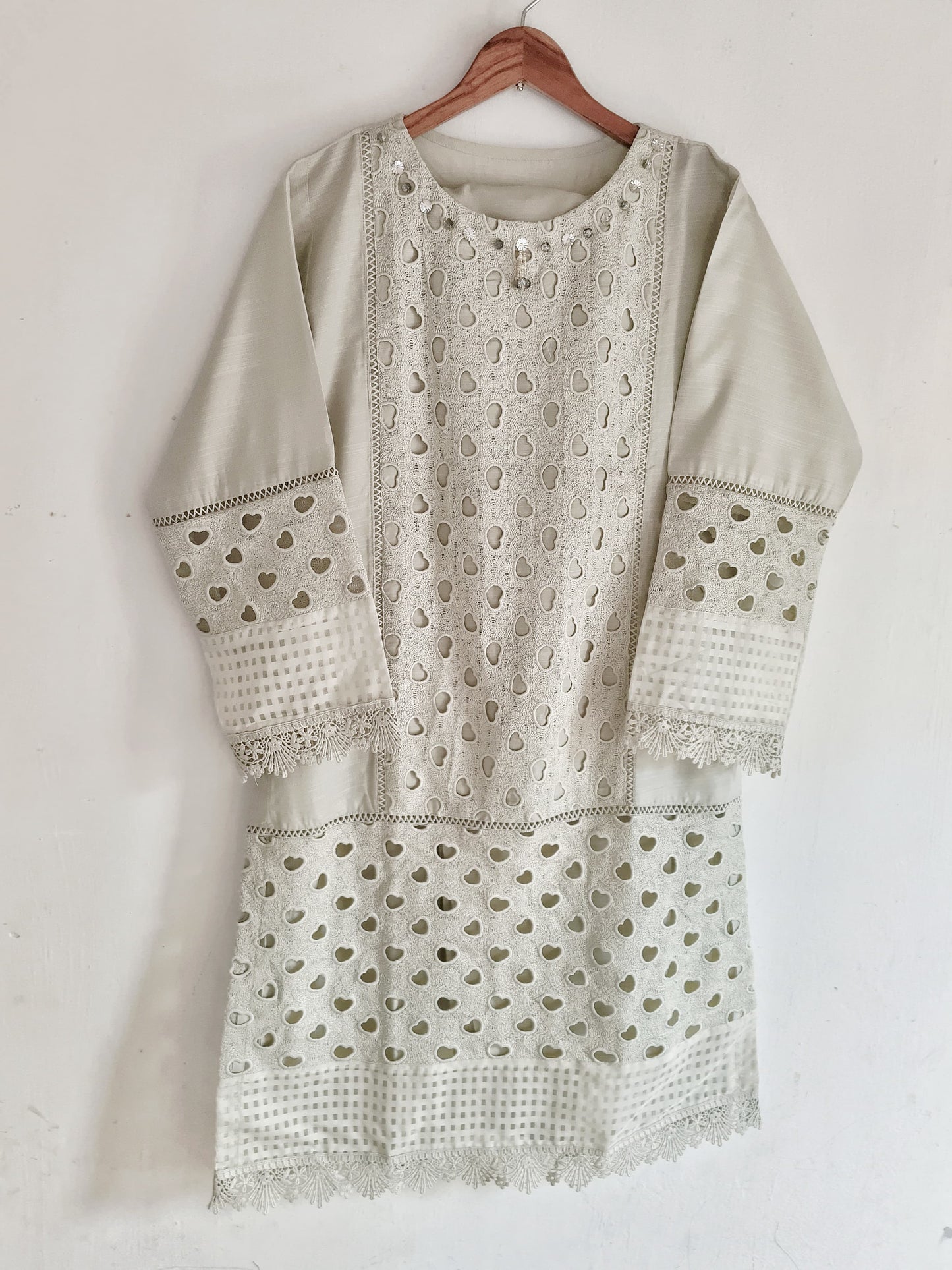 Embroidered  3-Piece Lawn Suit  Light beige.