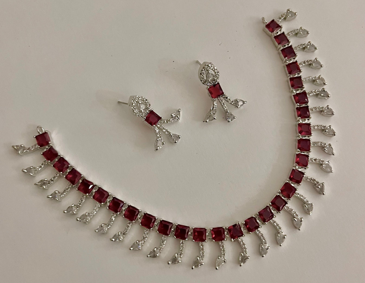 Elegant Ruby Red Necklace & Earrings Set – Silver Finish